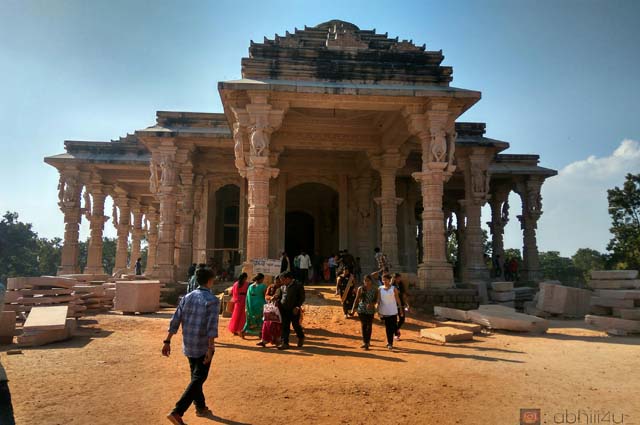 Shri Digamber Jain Sarvoday Tirth, Amarkantak , Madhya Pradesh